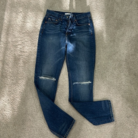 GRLFRND Karolina Jeans in Jovi Torn Knees 24 - Picture 4 of 6